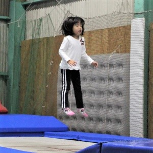 兵庫県尼崎市のトランポリンクラブの育成Kidsクラス
